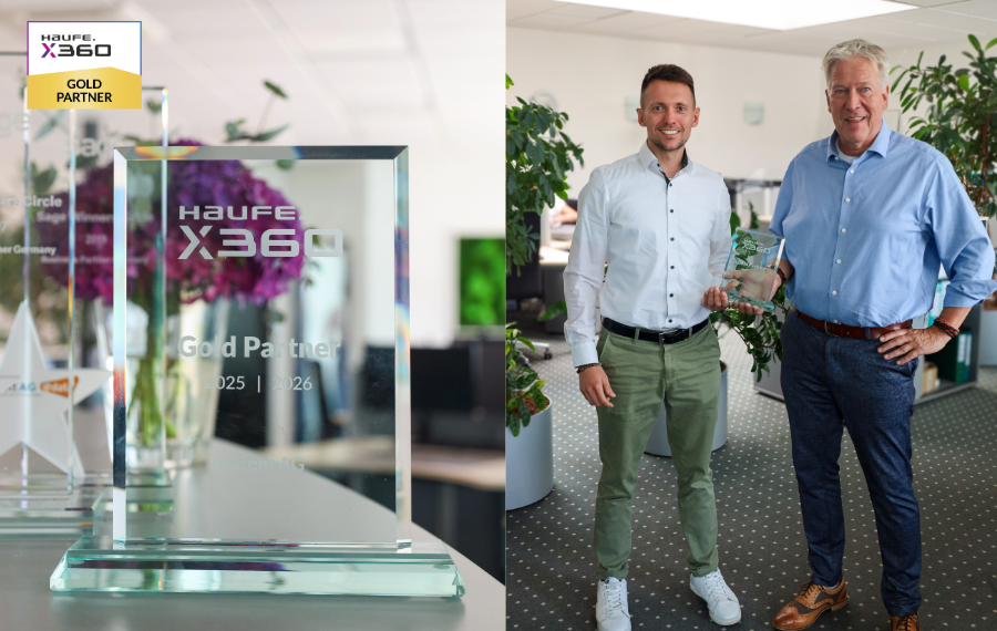 Zwei Männer bei der Übergabe einer Glas-Figur und eine Nahaufnahme der Glasfigur mit der Aufschrift "Haufe X360 Gold Partner".