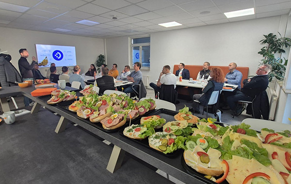 Brötchen beim Unternehmerfrühstück